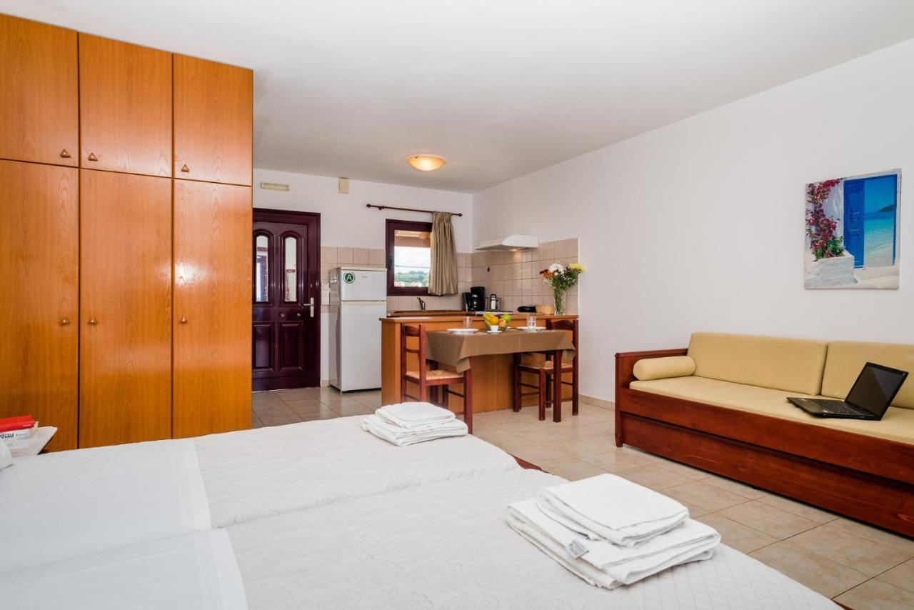 Minia Ammos Residence מראה חיצוני תמונה